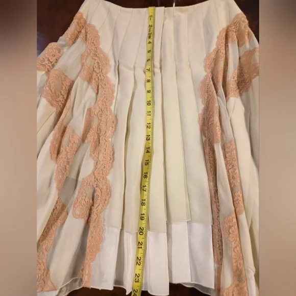 Chloé Silk Chiffon Lace Trim Pleated Midi Skirt – NWT, Size FR 38 Ivory - Picture 9 of 16